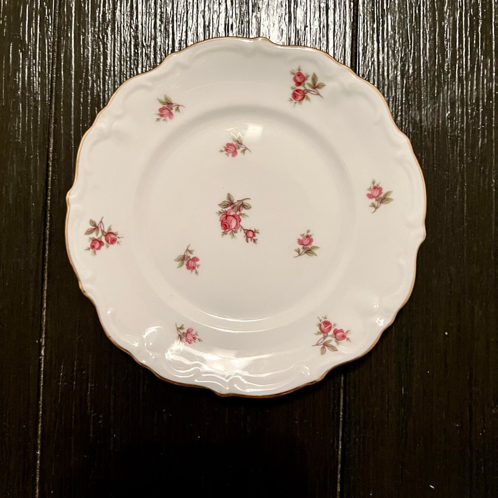 Royal Heidelberg Winterling Rosebud Chintz Bread Plate Bavaria 6.25”